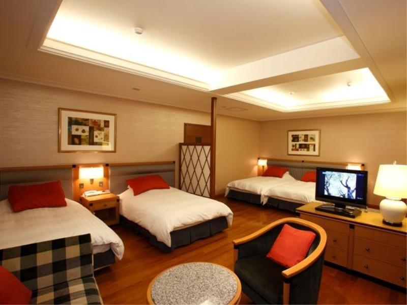Highland Hotel